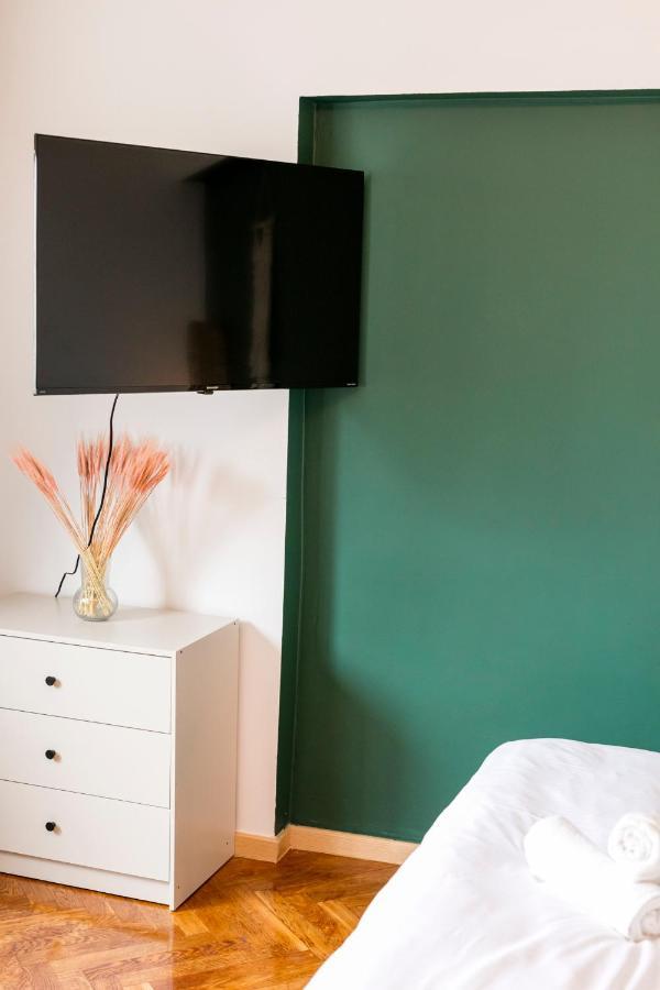 Chmielna - 250M Od Zlotych Tarasow, 350M Od Dworca Centralnego - Wifi - Smart Tv 55 Cali - Better Rental Warsaw Ngoại thất bức ảnh