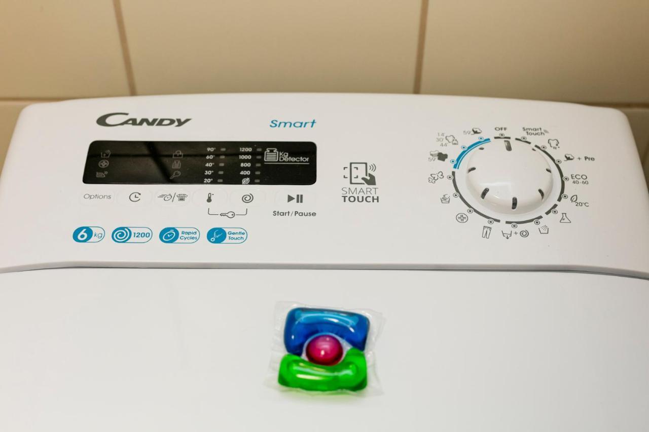 Chmielna - 250M Od Zlotych Tarasow, 350M Od Dworca Centralnego - Wifi - Smart Tv 55 Cali - Better Rental Warsaw Ngoại thất bức ảnh